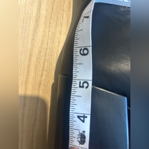 EUC Steve Madden’s ‘Cobra’ Black Genuine Leather Boots, Size 8 - Picture 7 of 10